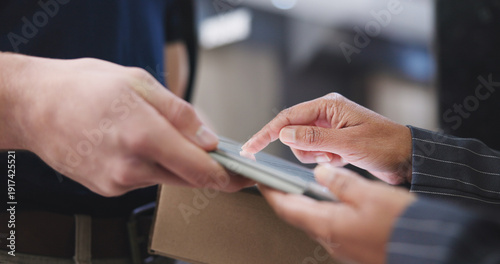 Fotografie Hands, tablet and sign for delivery package with order confirmation, shipment POD or supply chain
