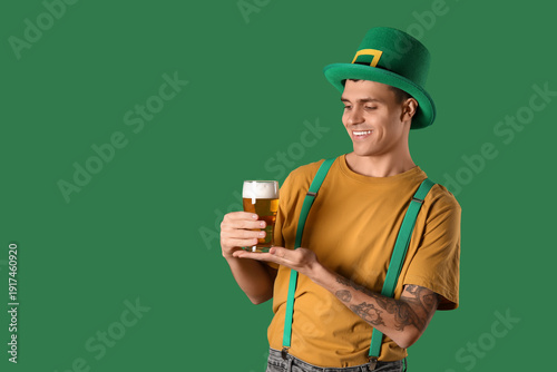 Happy young man in leprecha...