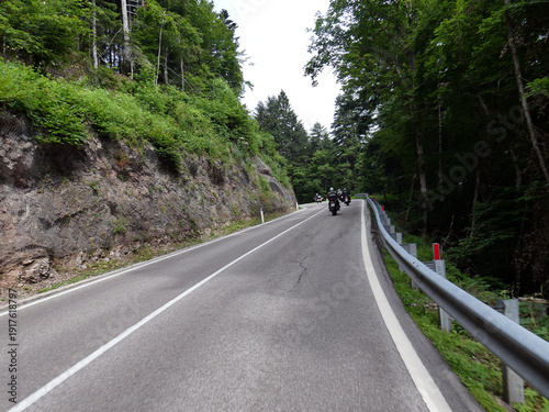 Straße bei Fai della Paganelle