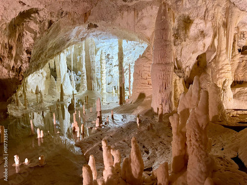 cave Frasassi