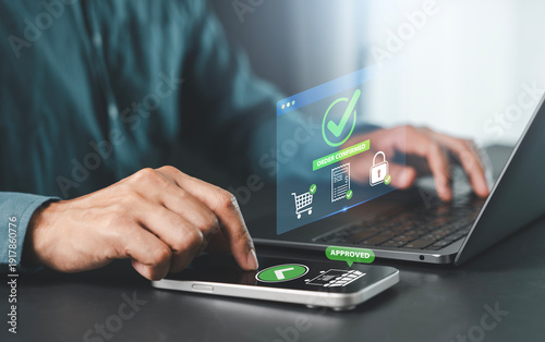 Fotografi successful online shopping, approved payment, ecommerce checkout completion, Man