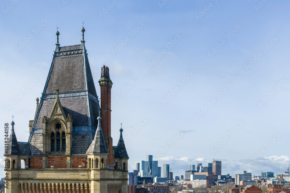 Fototapeta premium Modern and Gothic Skyline