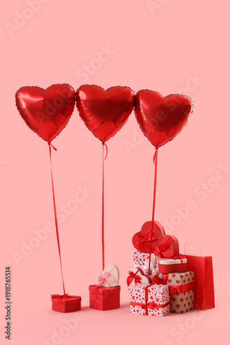 Gift boxes and shopping bag...