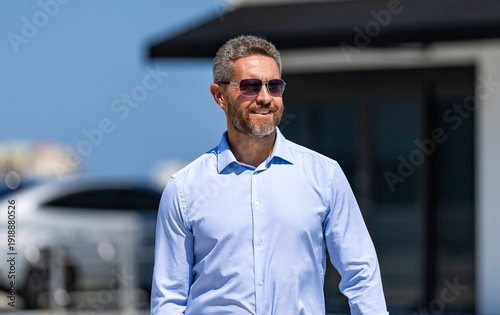 Tablou pe pânză Successful businessman face portrait