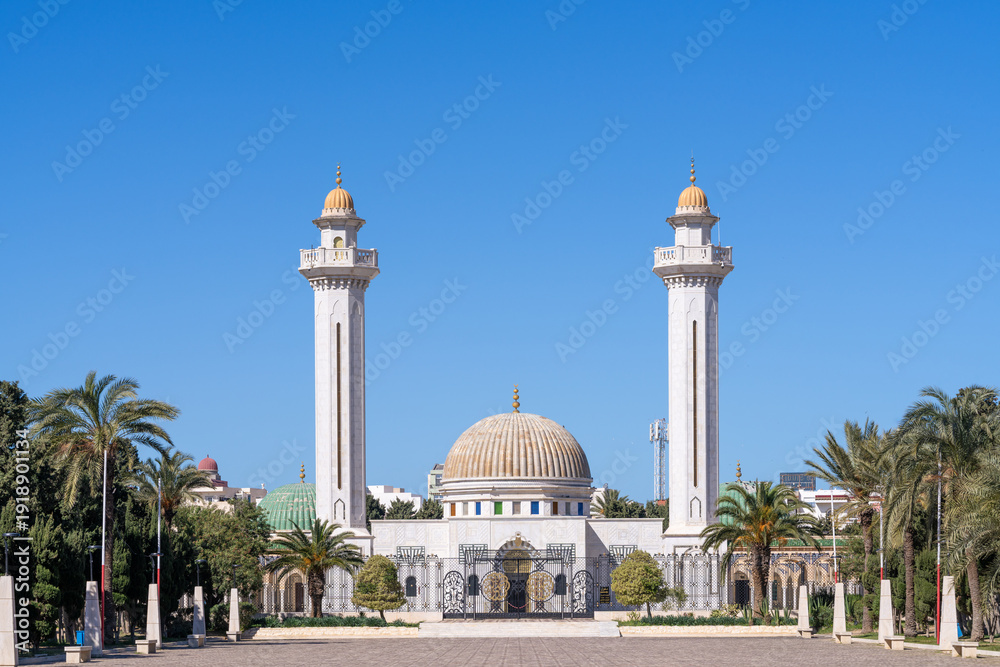 Fototapeta premium Mausoleum of Habib Bourguiba in Monastir, iconic white marble landmark and resting place of Tunisia’s first president-Monastir, Tunisia — February 18, 2026.