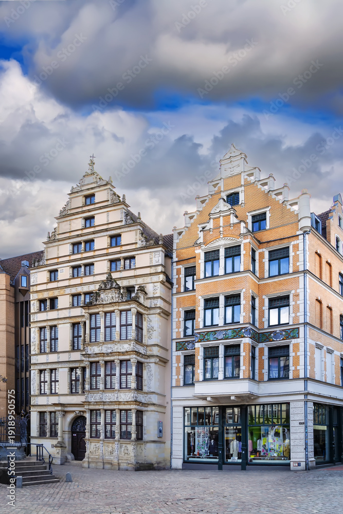 Fototapeta premium Street in Hanover historical center, Germany