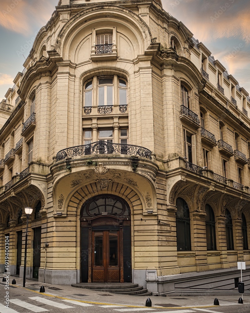 Obraz premium Classical Architecture of Buenos Aires, Historical Buildings