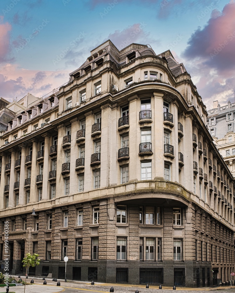 Fototapeta premium Classical Architecture of Buenos Aires, Historical Buildings