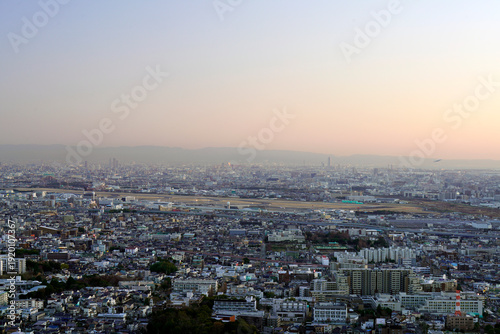 Wallpaper Mural 高台から見た池田市内夕景 Torontodigital.ca