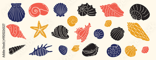 Sea shell, sink cartoon set. seashell aquatic mollusk doodle hand drawn icon set. Outline drawing line clipart symbol collection