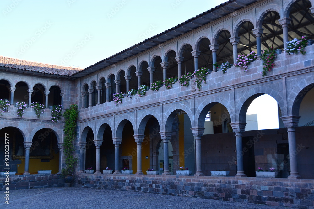 Fototapeta premium ペルー クスコのサント・ドミンゴ教会