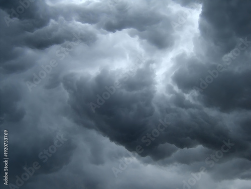 Картината върху платно Heavy dark storm clouds in a moody sky before a thunderstorm.