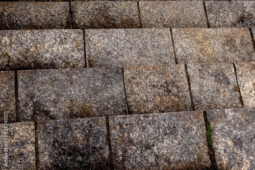 Fotografía Escada construída com pedras.