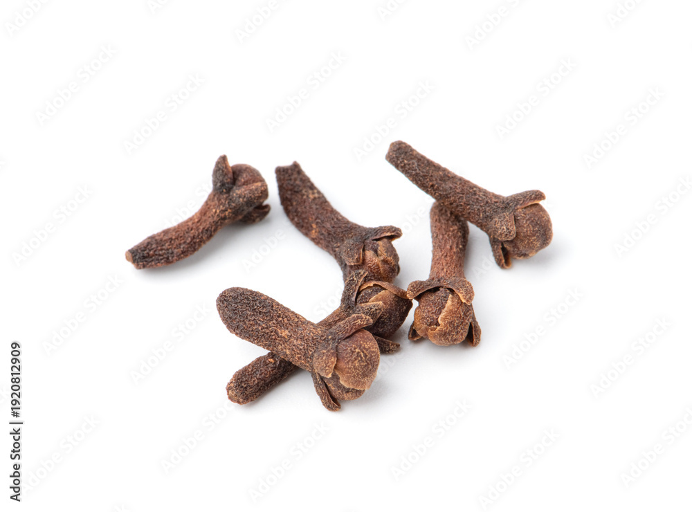 Fototapeta premium Dry spice cloves isolated on white background.