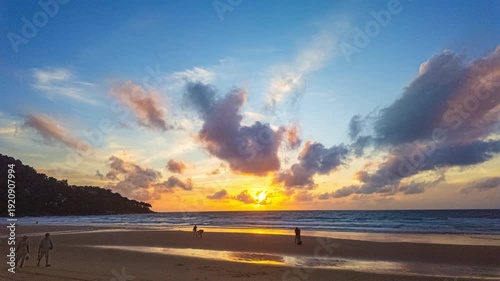 Time lapse Soft Waves Rolling Toward a Serene Beach at Dusk. Golden Sunset Waves on a Tranquil Shore.
Gentle golden waves shimmer as the sun sinks beyond the horizon filling the beach with calm.