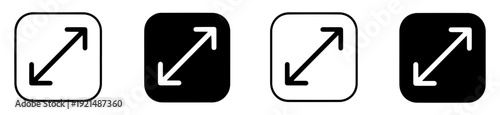 fullscreen expand arrows icon vector