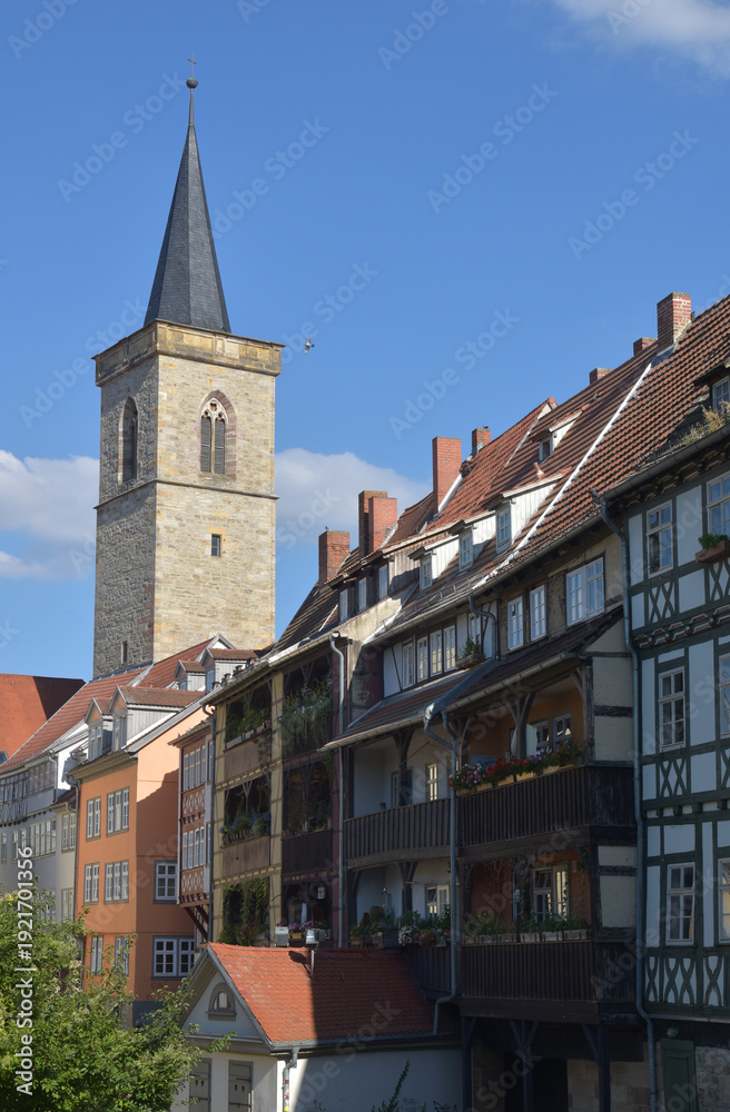 Obraz premium Krämerbrücke und Ägidienkirche in Erfurt
