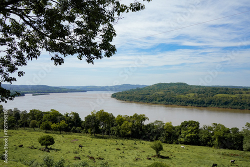 Uruguay River landscape in Misiones, Argentina – Paisaje del Río Uruguay en Misiones, Argentina