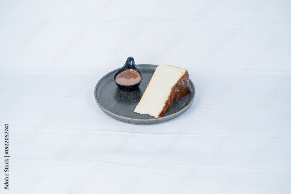 Fototapeta premium San Sebastian cheesecake with chocolate