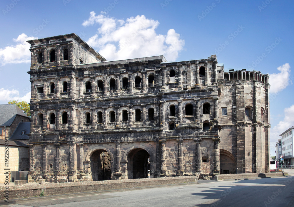 Naklejka premium Trier, Porta Nigra