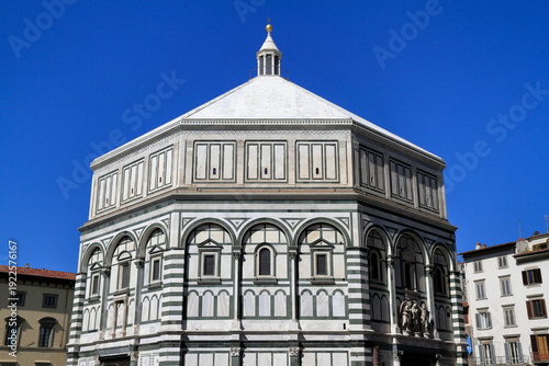 Piazza del Duomo and cathedral of Santa Maria del Fiore, Florence, Italy