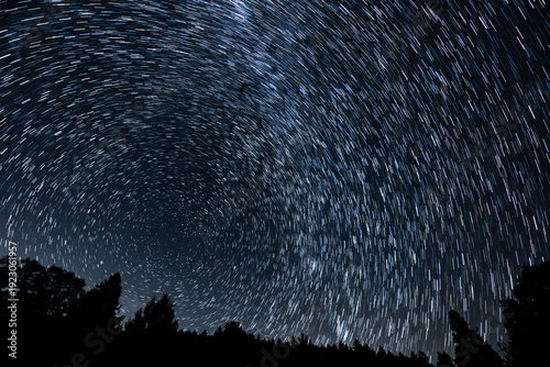 Quadro em tela Star Trails at 15mm in North Sky Above Palomar Mountain San Diego Astrophotograp