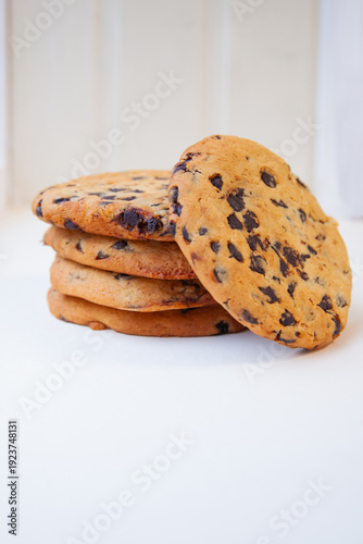 vegan chocolate chip cookies