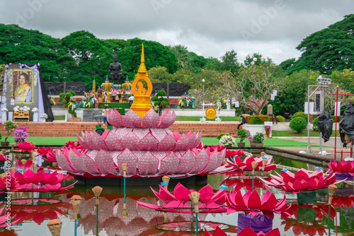 Wallpaper Mural architectural element in the Sukhothai Historical Park in central Thailand Torontodigital.ca