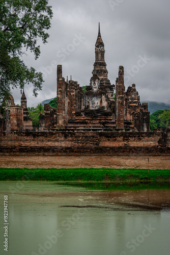 Wallpaper Mural architectural element in the Sukhothai Historical Park in central Thailand Torontodigital.ca