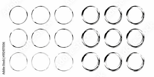 Arrangement of simple hand drawn circles in a rectangular grid pattern