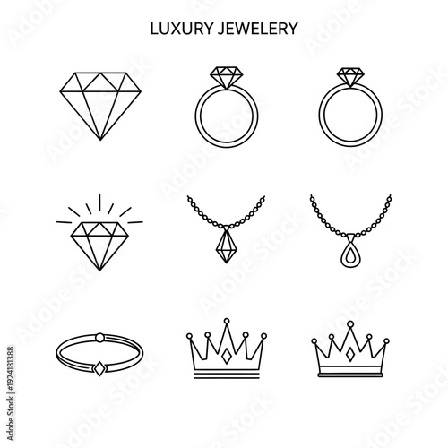 set of wedding rings with crown