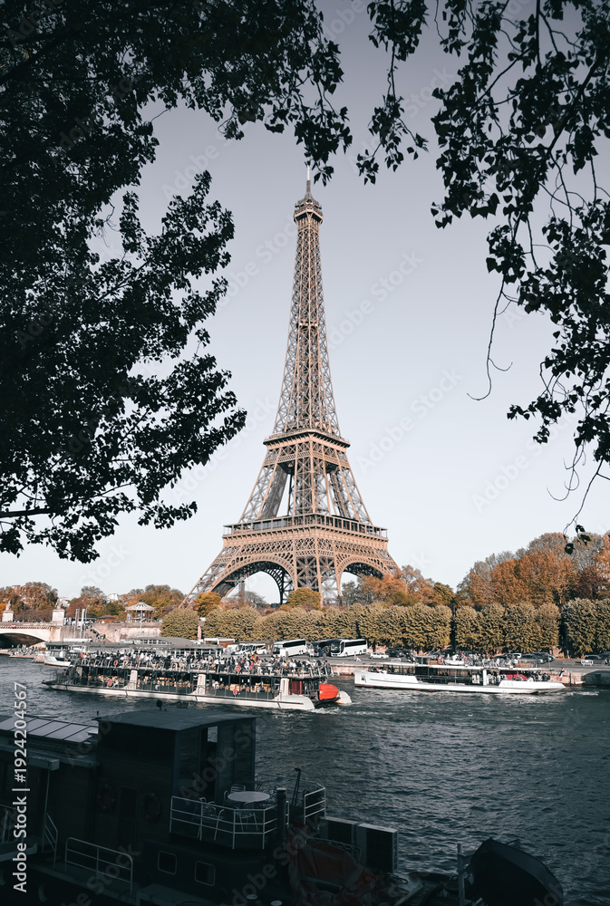 Fototapeta premium The Eiffel Tower along the River Seine in Paris, France.