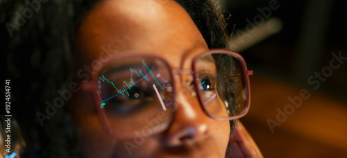 Analyze data while trading
