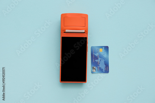 Payment terminal with credi...