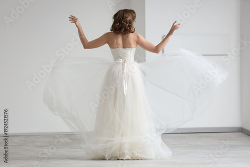 Beautiful bride wearing wed...