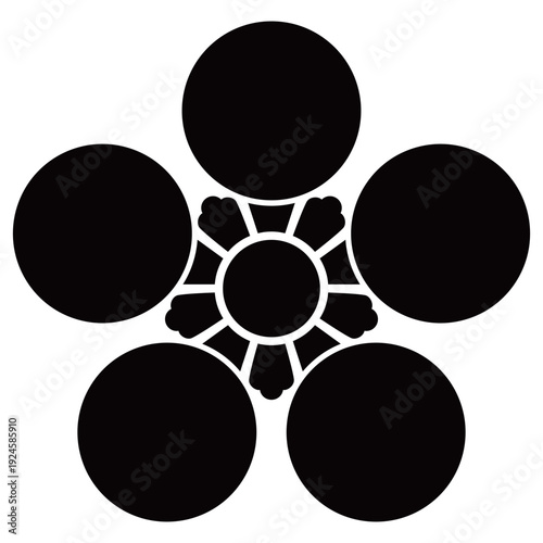 家紋です。富山前田家梅鉢といいます。