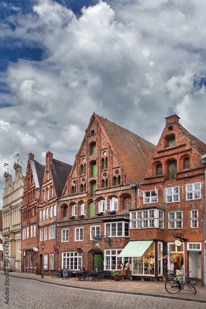 Fototapeta premium Street in Luneburg city center, Germany
