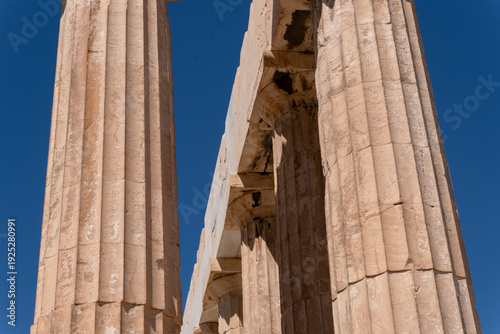 Canvas Print The columns of Parthenon, Acropolis, Athens, Greece