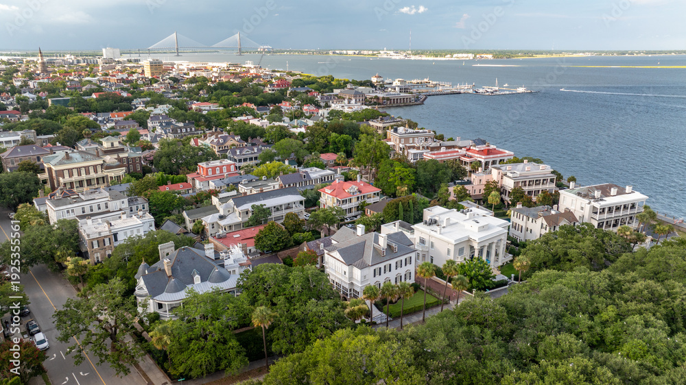 Obraz premium Panoramic Aerial view of Charleston, South Carolina cityscape skyline showing lowcountry landscapes and south of broad neighborhood with historic homes and mansions along waterfront