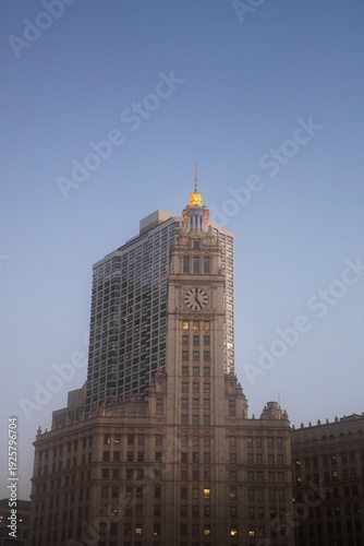 Wallpaper Mural View of Chicago Building at Sunrise Torontodigital.ca