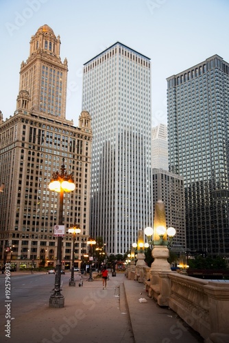 Wallpaper Mural View of Chicago Buildings at Sunrise Torontodigital.ca
