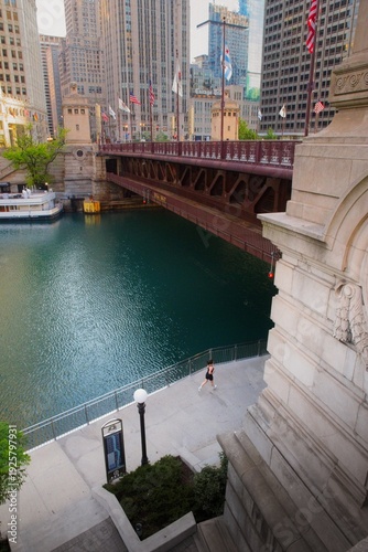 Wallpaper Mural View of the Chicago River at Sunrise Torontodigital.ca