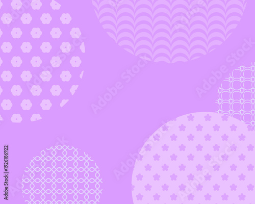 紫色とラベンダーカラーの和柄幾何学背景素材。梅の花、青海波、七宝などの伝統的な模様を円形に配したモダンな和風デザイン。春のキャンペーン、お祝いの案内状、和菓子パッケージ、エレガントな和モダン背景に最適なベクターイラスト。