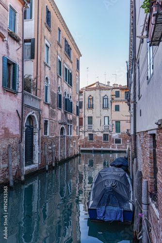 Wallpaper Mural Channels of Venice in the winter morning Torontodigital.ca