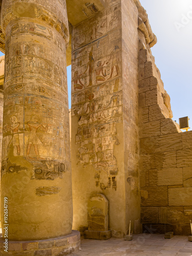 Säulen Karnak-Tempel, Luxor, Ägypten