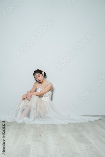 Wallpaper Mural ウェディングドレスを着た花嫁 Torontodigital.ca