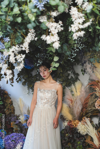 Wallpaper Mural ウェディングドレスを着た花嫁 Torontodigital.ca