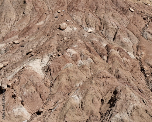Photos Background of arid and barren cliffs of layered rocks sediments in Basgo, Ladakh