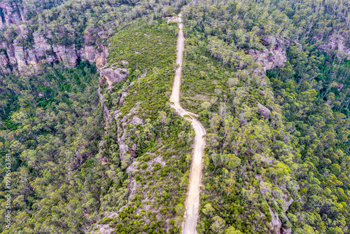 Aerial view over Hargraves Lookout in the Blue Mountains showcasing dramatic escarpments and expansive Grose Valley wilderness.