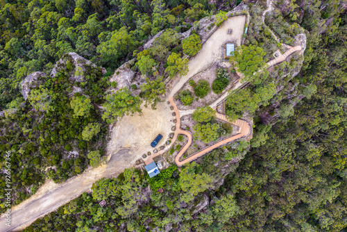 Aerial view over Hargraves Lookout in the Blue Mountains showcasing dramatic escarpments and expansive Grose Valley wilderness.